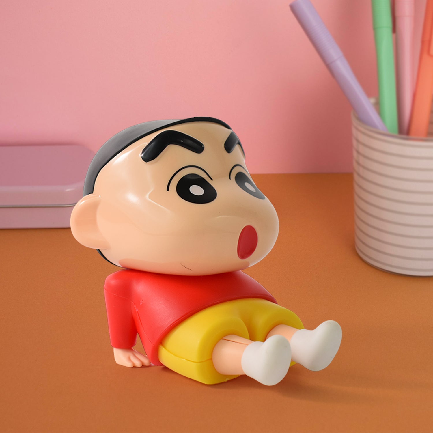 Shinchan Character Sitting Figurine (1 Pc / Mix Design) Shinchan Character Sitting Figurine (1 Pc / Mix Design)